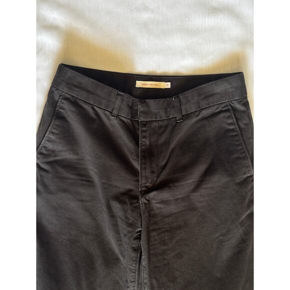 Levi's Baggy Trousers Mid Rise Women's Size 26 Chino Black Straight Leg jean - Picture 2 of 14